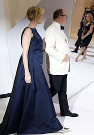 Jun 29, 2021 · ce 1er juillet 2021, charlene de monaco célèbrera ses 10 ans de mariage avec le prince albert ii. Pin On Charlene Monaco