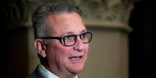 New Agriculture Minister MacDonald settles his senior staff team