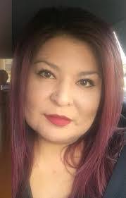 Leslie Nicole's Instagram, Twitter & Facebook