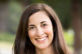 Iranian Diaspora Spotlight: Sara Saedi—On Growing up Undocumented and  Becoming a YA Novelist