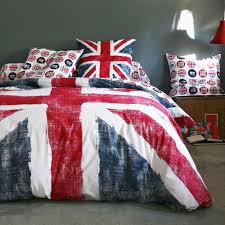 Parure De Lit Que J Ai J Ai Les Couleurs Du Drapeaux Anglais Et Les Contrastes Union Jack Bedroom London Bedroom Union Jack