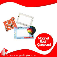 Istediginiz Resimlerinizi Buzdolobi Gibi Yuzeylere Tutturmak Magnet Resim Cercevesi Ile Mumkun Http Www Magnettoptan Com Tr Page Magnet Resim Magnet Resim