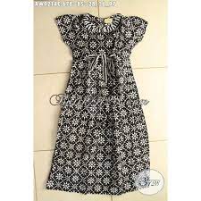 Kamar juga bisa bersifat multi role dengan adanya meja belajar dan lemari. Baju Batik Anak Perempuan Kekinian Desain Trendy Motif Terbaru Tampil Gaya Size Umur 6 7 8 Aw 9214 C Shopee Indonesia