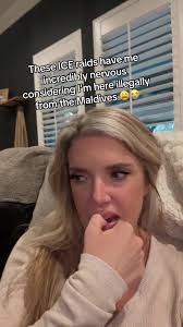 Ice Coming Hiding Construction Workers Funny