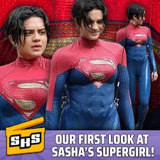 The new images feature calle in the supergirl suit, hooked up and ready to fly. Swhwdsvf31f Ym