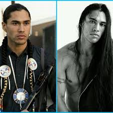 Now This Is Perfection Martinsensmeier Beautiful Nativeamerican Longhair Nativeamerican Native American Men Native American Models Native American Actors