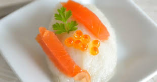 Puree De Topinambour Truite Oeufs De Truite Apero Mise En Bouche Saumon Fume Cuillere Aperitive Legume Ancien Guyader Truite Fumee Mise En Bouche Alimentation