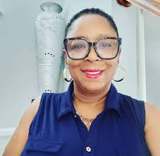 Hi all! I just wanted to introduce myself (Inetha) and share a photo I  took. I Love to see all the beautiful crochet items. I'm a beginner from  way back 😊 and