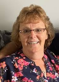 Joanna Mchugh's Instagram, Twitter & Facebook