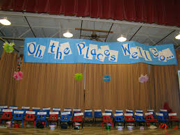 Here on our sunny island, preschoolers graduate when they are. Graduation Program Themes Vtwctr