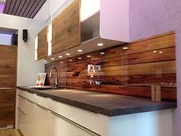 Kuchenruckwand Aus Glas In Holz Optik Kuchenruckwand Holz Kuchenruckwand Kuchenruckwand Ideen