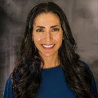 Danielle Mumma's Instagram, Twitter & Facebook