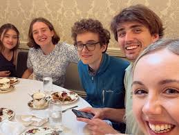 Floyd Alexander-Hunt (@floydalexanderhunt) • Instagram photos and videos