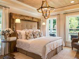 See more ideas about bedroom design, design, house design. Farmhouse Rustic Master Bedroom Ideas 18 Rustic Master Bedroom Decor Rustic Master Bedroom Modern Rustic Master Bedroom