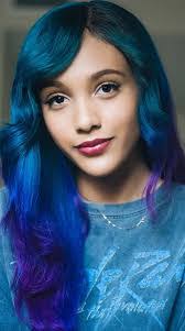 Ariana Simon's Instagram, Twitter & Facebook