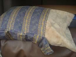 Kemudian bantal dengan teknik penjahitan modern dan dari banyaknya jenis bahan pengisi bantal dari yang serat alami seperti serat kapuk, bulu. Langkah Langkah Mencuci Bantal Agar Terbebas Dari Bakteri