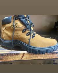 Guzer&aacute; Moda Coutry - Fabricante de Botas na Rua 44 em Goi&acirc;nia.