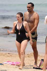 Adam goodes was born on 8 january, 1980 in wallaroo, australia, is an australian rules footballer. Adam Goodes And His Wife Natalie Croker Put On An Amorous Display As They Enjoy Swim In Bondi Daily Mail Online