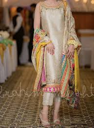 At A Dholki Mayun Mehndi Stylish Party Dresses Pakistani Fashion Party Wear Designer Party Wear Dresses