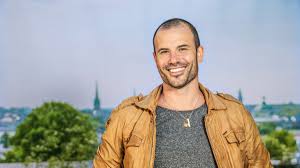 Listen to martin stenmarck france | soundcloud is an audio platform that lets you listen to what you love stream tracks and playlists from martin stenmarck france on your desktop or mobile device. Martin Stenmarck Har Vilda Minnen Fran Finland Yle Fem Svenska Yle Fi