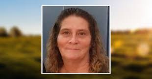 Desiree Raymond's Instagram, Twitter & Facebook