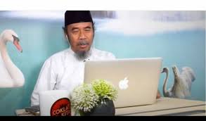 Budayawan supriyanto gs atau yang lebih dikenal dengan prie gs menghembuskan napas terakhir pada jumat (12/2/2021). Wrlp4x0tngmdim