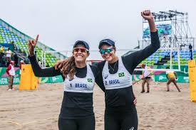 Vôlei de praia paulista de volta em 2021, com novidade especial. Carolina E Angela Passam Por Chilenas E Avancam No Volei De Praia Do Pan De Lima Gzh