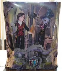 This little sequence was commissioned by my other friend. Never Been Opened Monster High Dolls Kieran Valentine Djinni Whisp Grant This One Is Just An Extra One I Dont Need Monsterhigh