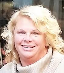 Darlene Pickett's Instagram, Twitter & Facebook