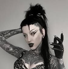 Siarkan Michelle Beard|Lemon8