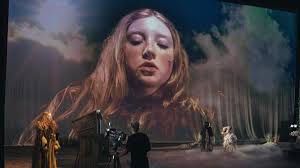 Sariixo_ erome the setting is discreet and business-like,