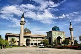 Check spelling or type a new query. Masjid Sultan Abdul Samad Kl International Airport Sepang Selangor Malaysia Mosque Masjid Selangor