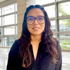 Evie Ramos's Instagram, Twitter & Facebook