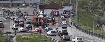 Măsura va intra în vigoare peste zece zile şi este valabilă numai pentru automobile, mijloacele de transport mai mari urmând să plătească aceleaşi taxe ca şi până acum. Taxa Pod AflÄƒ Ultimele NoutÄƒÈ›i Despre Taxa Pod Poze È™i Video Taxa Pod DiscuÈ›ii In Forum Despre Taxa Pod