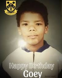 Eenvoudige harte medelinge met Durbanville F.C. vir Leon Naidoo