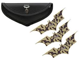 Über 7 millionen englischsprachige bücher. Batman 3 Pc Throwing Knife Set Desert Camo