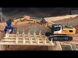Liebherr 956 Verstellausleger Premacon Bruckenbau Rc Excavator B Rc Construction Equipment Rc Trucks Construction Equipment