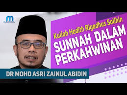 Actualmente cumple su segundo mandato como mufti de perlis desde el 2 de febrero de 2015. Dr Mohd Asri Zainul Abidin Dr Maza Sunnah Dalam Perkahwinan Kampung Trader