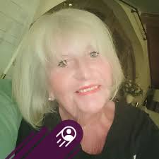 It's 5 o'clock somewhere 🥃 #Código