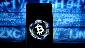 Tak například fungovala kryptoměna onecoin, která po několika letech „vývoje ztroskotala a všichni investoři o své peníze přišli. Bitcoin Stale Prudce Zdrazuje Kryptomena Prekonala Dalsi Rekord Zpravy Tiscali Cz