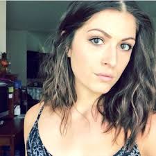 Amber Lundquist's Instagram, Twitter & Facebook