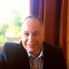 Enrique Lugo's Instagram, Twitter & Facebook