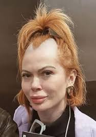 lf u over 35 and still Iook good lemme see..😍👀