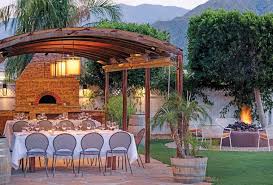 It became a destination during the 1950s and 1960s when hollywood movie stars flocked there for nearby relaxation and vacations. 5 Restaurants To Dine Alfresco In Greater Palm Springs