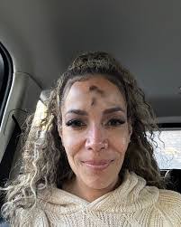 Gina Bohn's Instagram, Twitter & Facebook