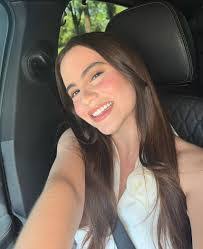 Ingrid Lindo's Instagram, Twitter & Facebook