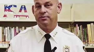 New Jersey police chief poops