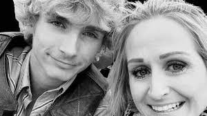 Buck Steiner's Instagram, Twitter & Facebook