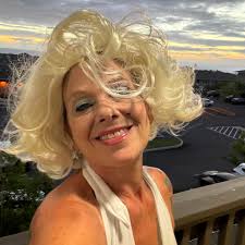 Paid Parking Issues in Kona and Potential Solutions