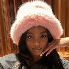 Sheree Stinson's Instagram, Twitter & Facebook